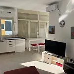 By Comfort Lejlighed Golem (Tirana)