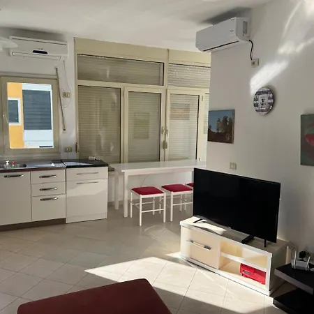 By Comfort Appartement Golem (Tirana)